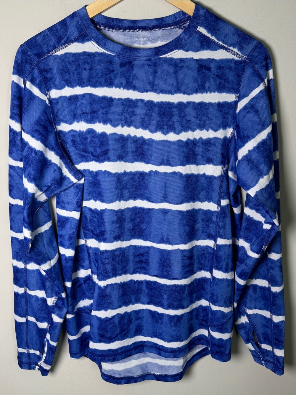 Lands’ End UPF 50 Long Sleeve Rash Guard Swim Tee Tie-Dye Stripe Blue White XL